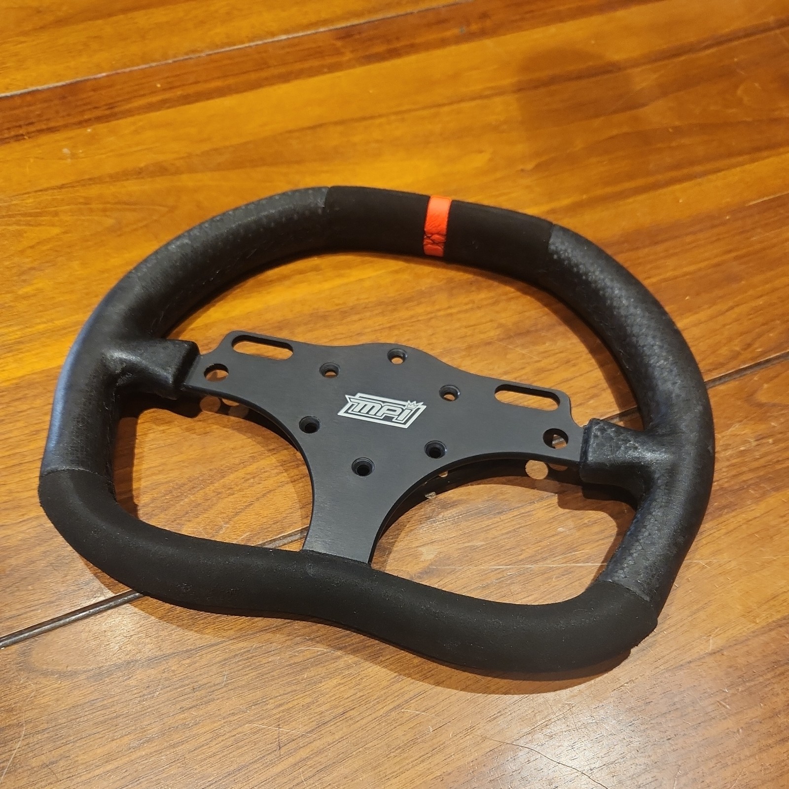 MPI Usa MPI-GT-RSC-310, One Steering Wheel 12 in Dia 3-Spoke D-Shaped Flat MPI Usa MPI-GT-RSC-310, One Steering Wheel 12 in Dia 3-Spoke D-Shaped Flat