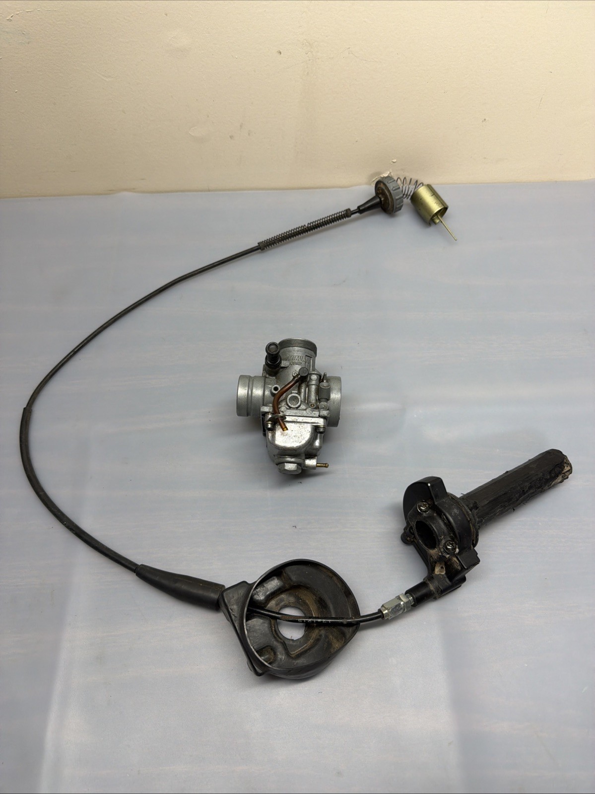 1985 84-87 KAWASAKI KDX80 OEM MIKUNI CARBURETOR W/ NEEDLE VALVE & THROTTLE CABLE