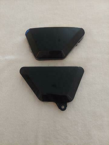 dt250/360/400 yamaha 1974-76 plastic side covers 438-21711-00 438-21721-00 dt250/360/400 yamaha 1974-76 plastic side covers 438-21711-00 438-21721-00