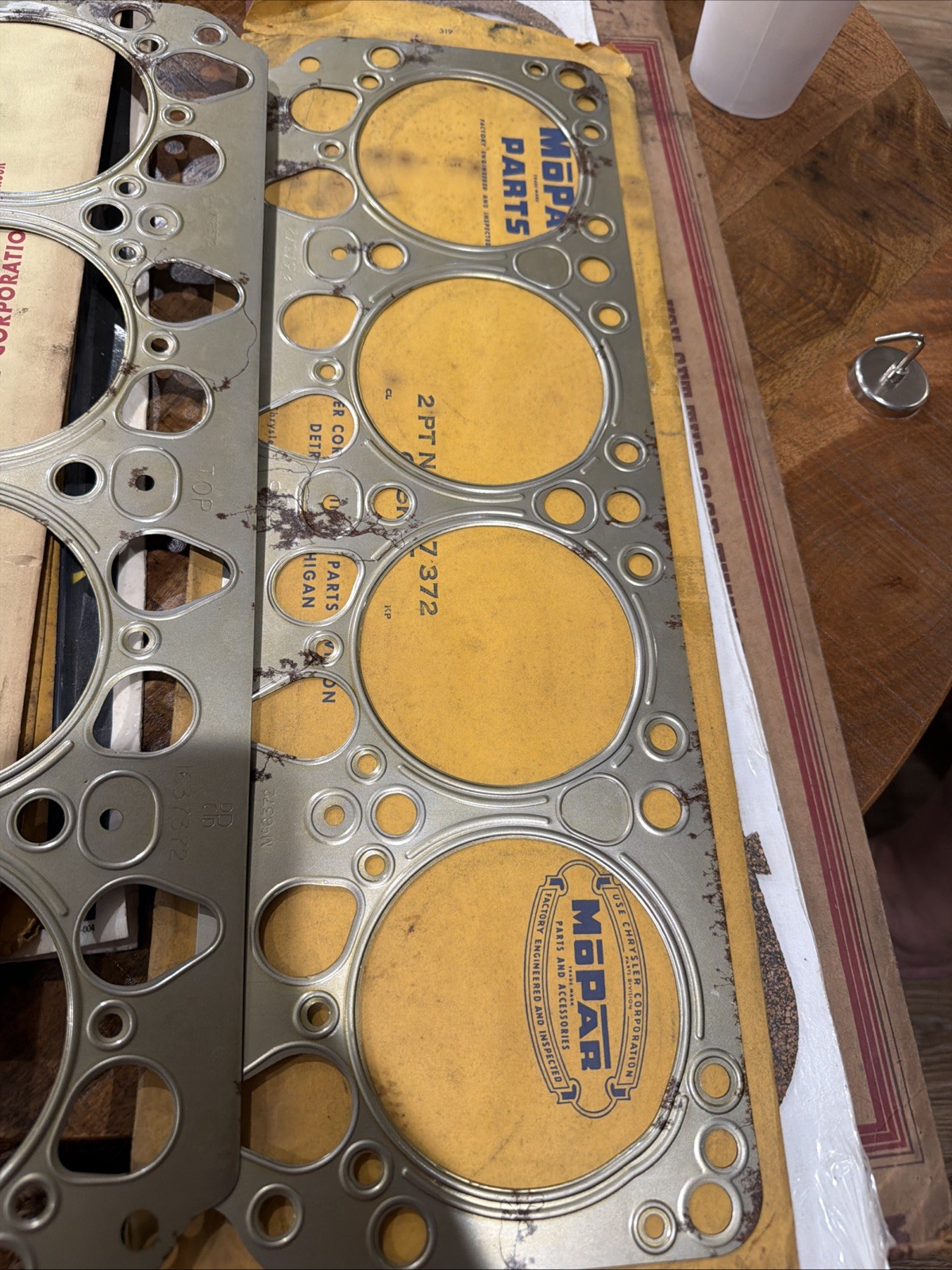 NOS Mopar 1637372 Head Gasket Pair 1955-58 Chrysler 301 331 354 Poly V8