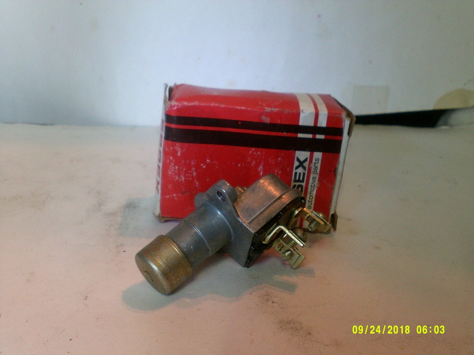 VINTAGE ESSEX DIMMER SWITCH 28-1 VINTAGE ESSEX DIMMER SWITCH 28-1