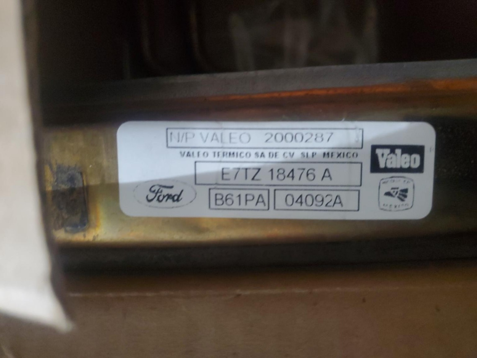 Ford/Valeo E7TZ-18476-A COPPER/BRASS HEATER CORE Ford/Valeo E7TZ-18476-A COPPER/BRASS HEATER CORE