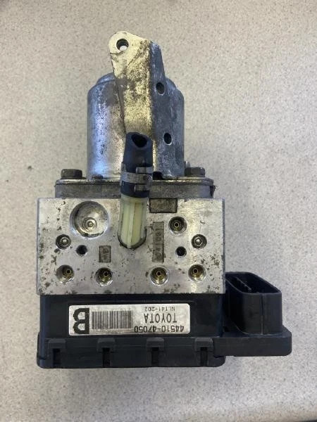 2004-2009 Toyota Prius Hybrid Hydraulic ABS Anti-Lock Brake Pump Tested