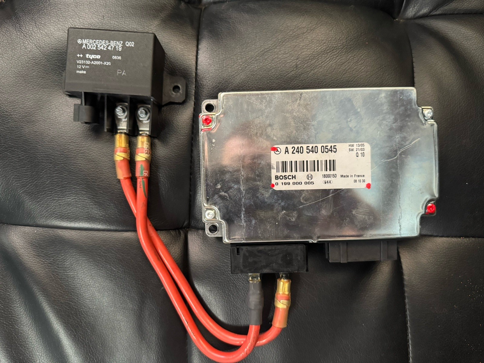 OEM Maybach 57 62 57s 62S Battery Control Module 2405400545 OEM Maybach 57 62 57s 62S Battery Control Module 2405400545