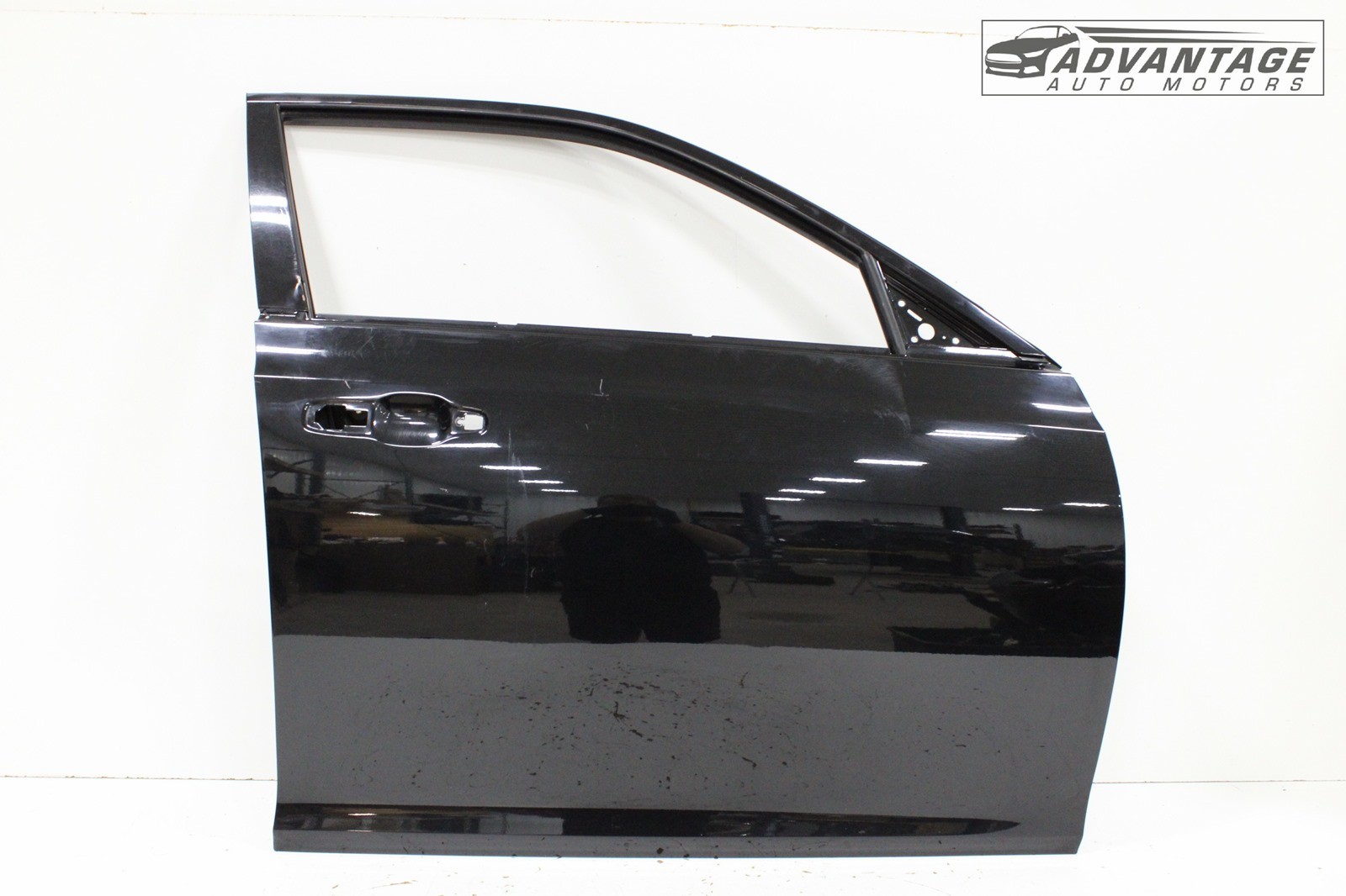 11-23 CHRYSLER 300 FRONT RIGHT PASSENGER SIDE DOOR SHELL PANEL BLACK CRYSTAL OEM