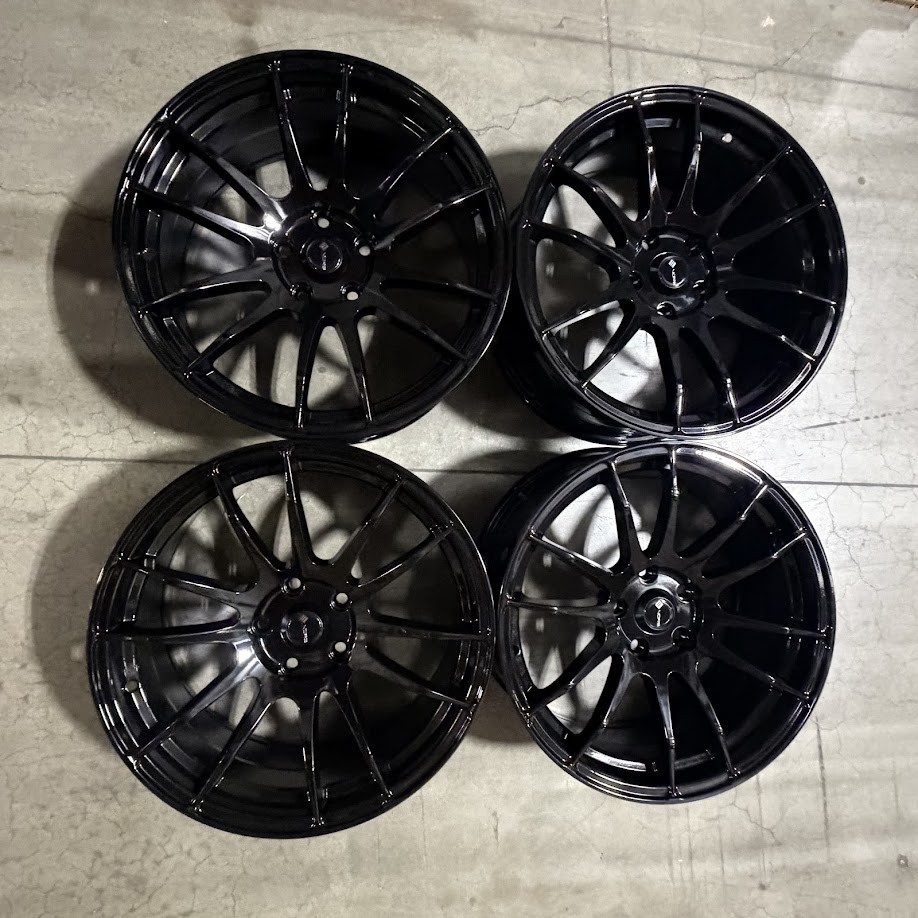 Used 18x8.5 Vors TR10 5x112 35 73.1 Gloss Black Wheels set-4 Used 18x8.5 Vors TR10 5x112 35 73.1 Gloss Black Wheels set-4