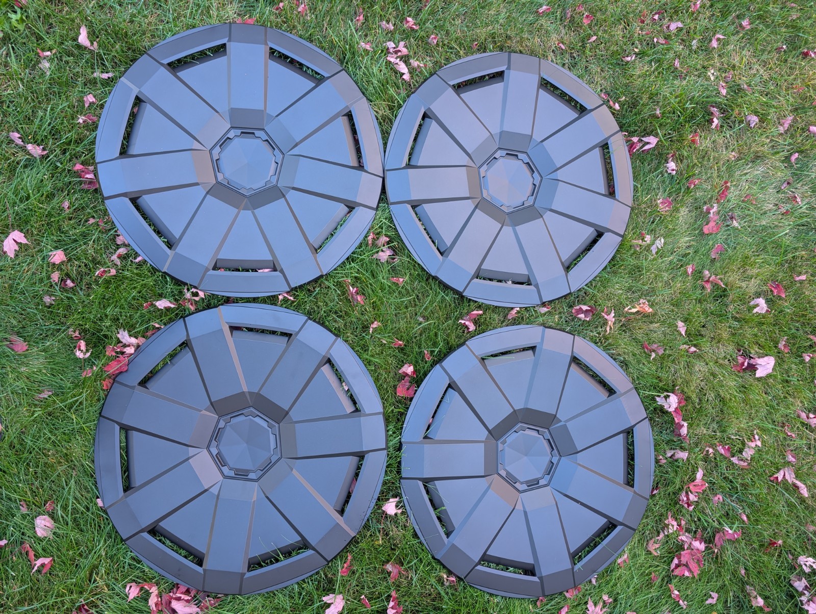 2024-2026 Tesla Cybertruck Wheel Cover Cap 20\ 2024-2026 Tesla Cybertruck Wheel Cover Cap 20\