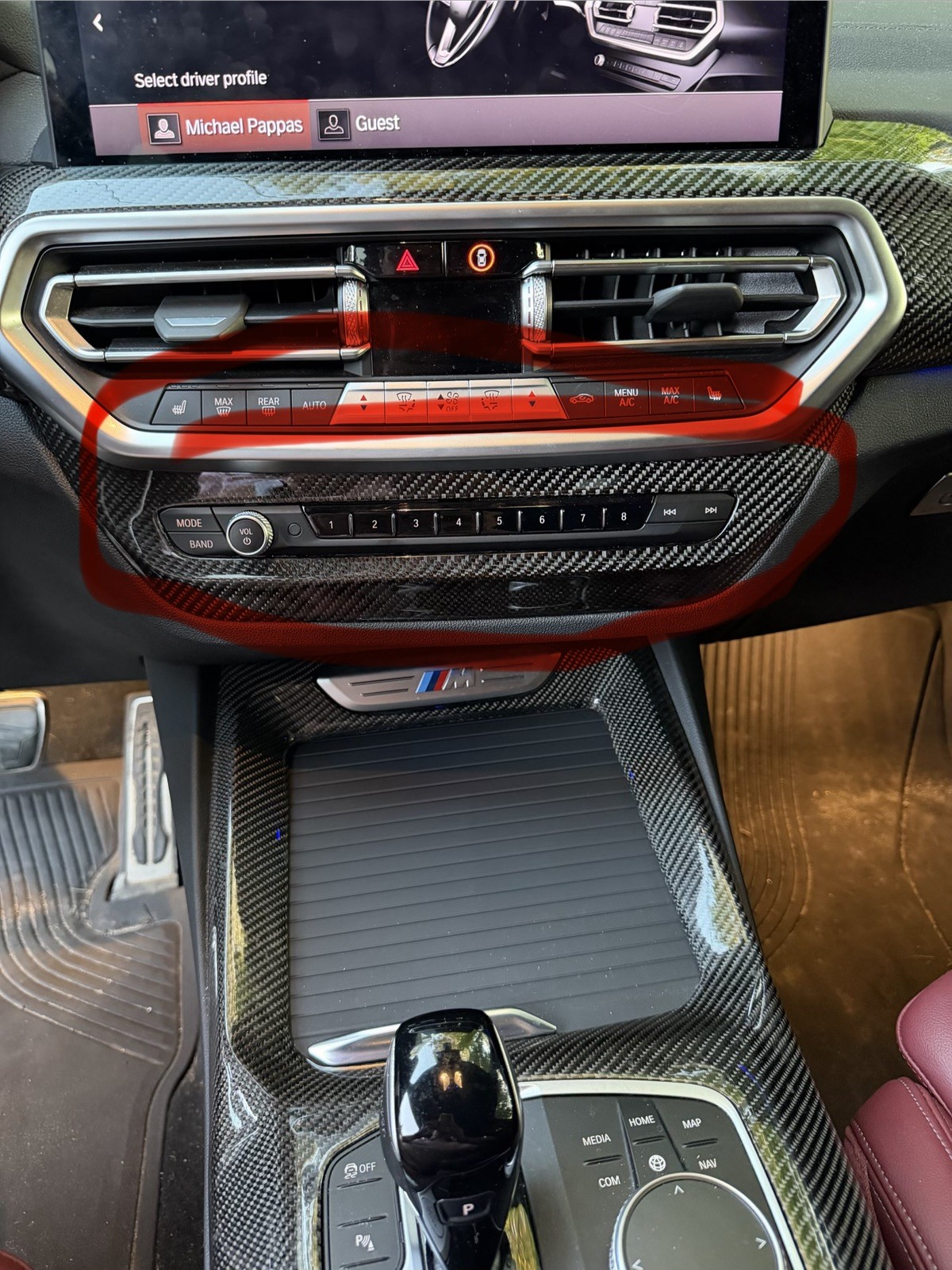 Real Carbon Fiber Center Console CD Panel Replace For BMW X3 X4 X3M X4M 2022-Up Real Carbon Fiber Center Console CD Panel Replace For BMW X3 X4 X3M X4M 2022-Up