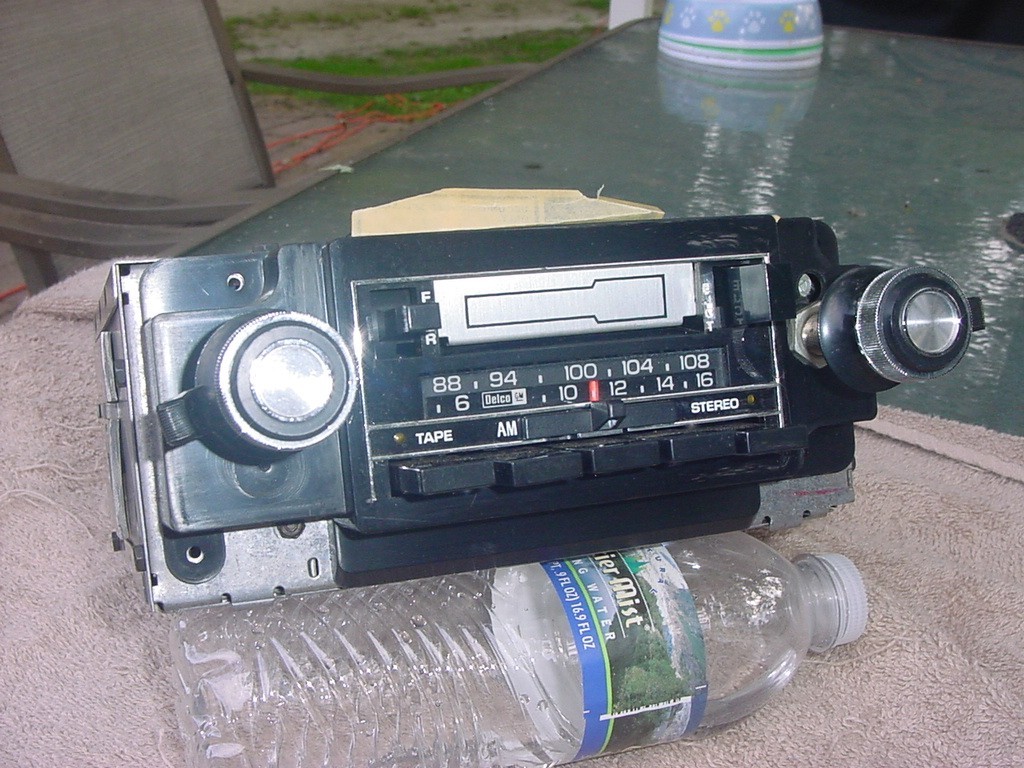 1980 80 1978 1979 78 79 CHEVY CORVETTE 427 396 Am Fm Radio CASSETTE TAPE Delco 1980 80 1978 1979 78 79 CHEVY CORVETTE 427 396 Am Fm Radio CASSETTE TAPE Delco