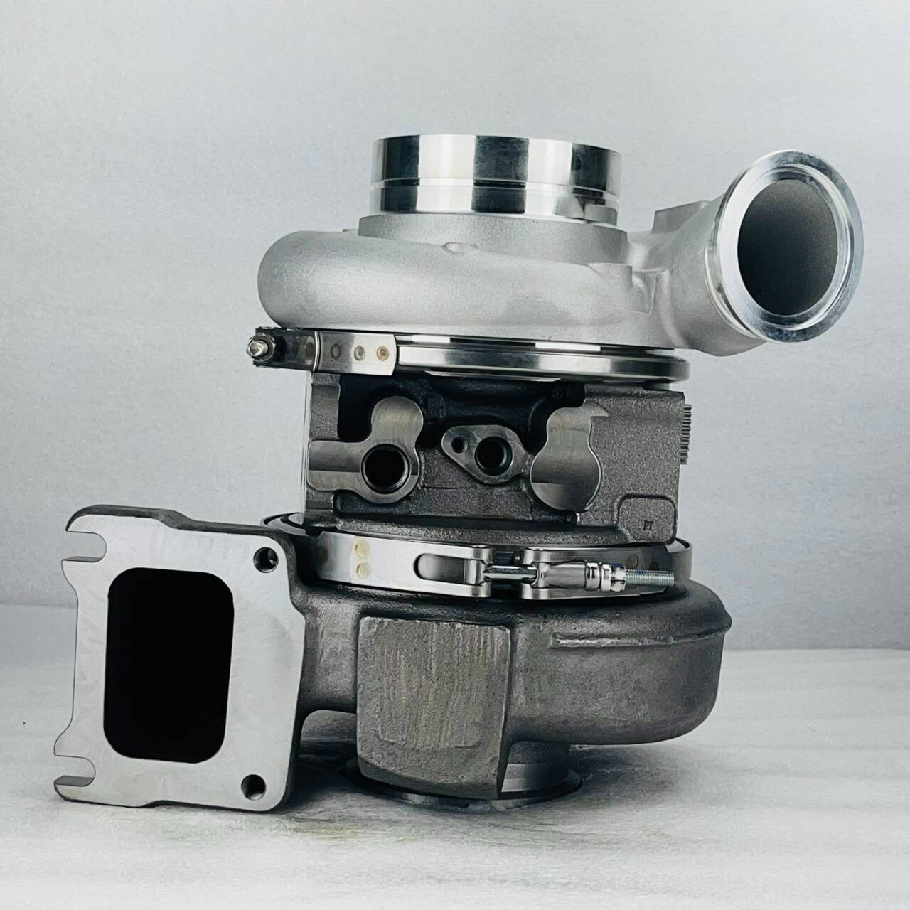 85141060 22215685 VOLVO D13 Turbo 4031002 5355474 For Volvo Mack Truck 85151095