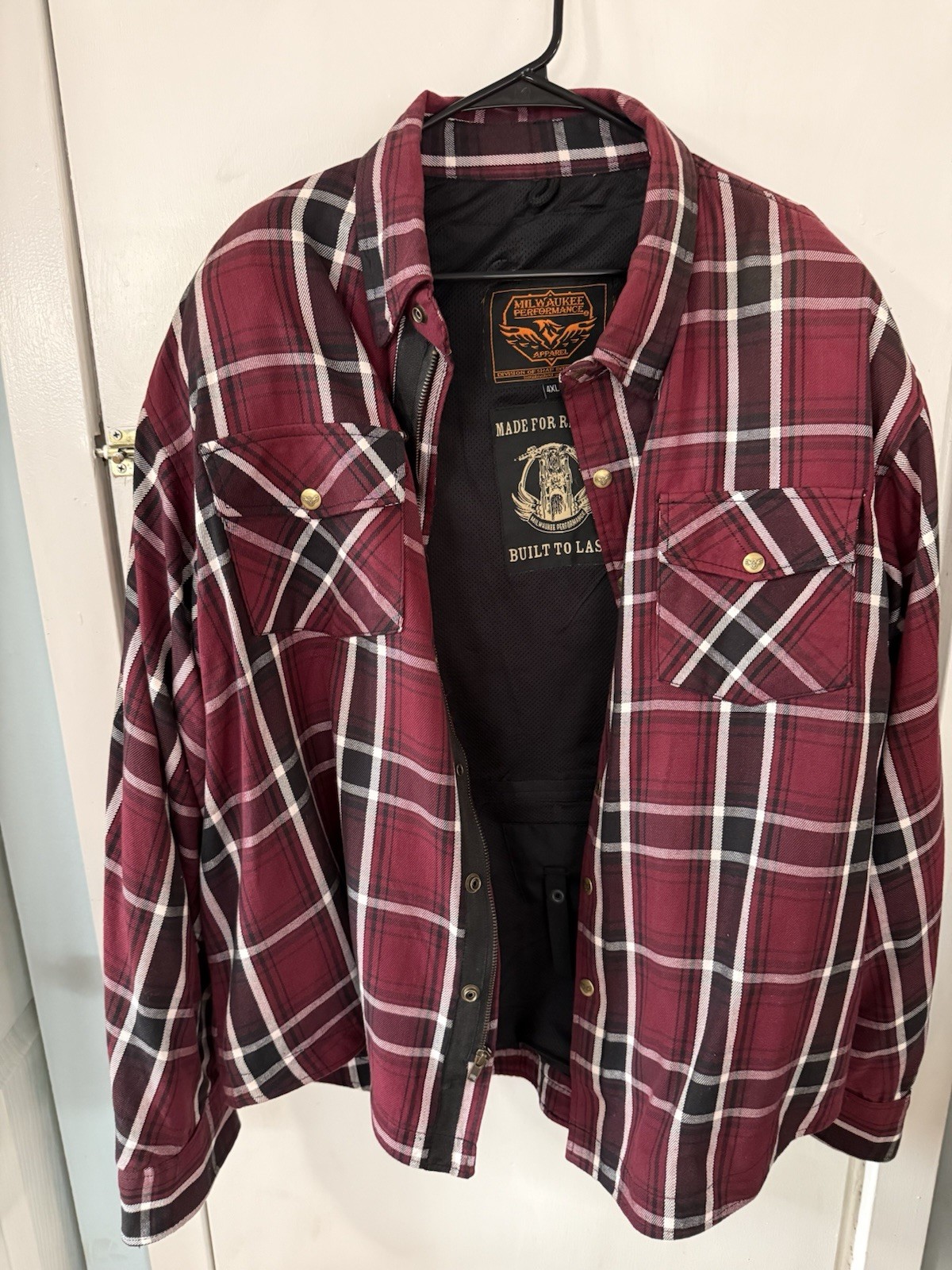 Milwaukee leather riding coat with pockets and zippers bikers coat padded Milwaukee leather riding coat with pockets and zippers bikers coat padded