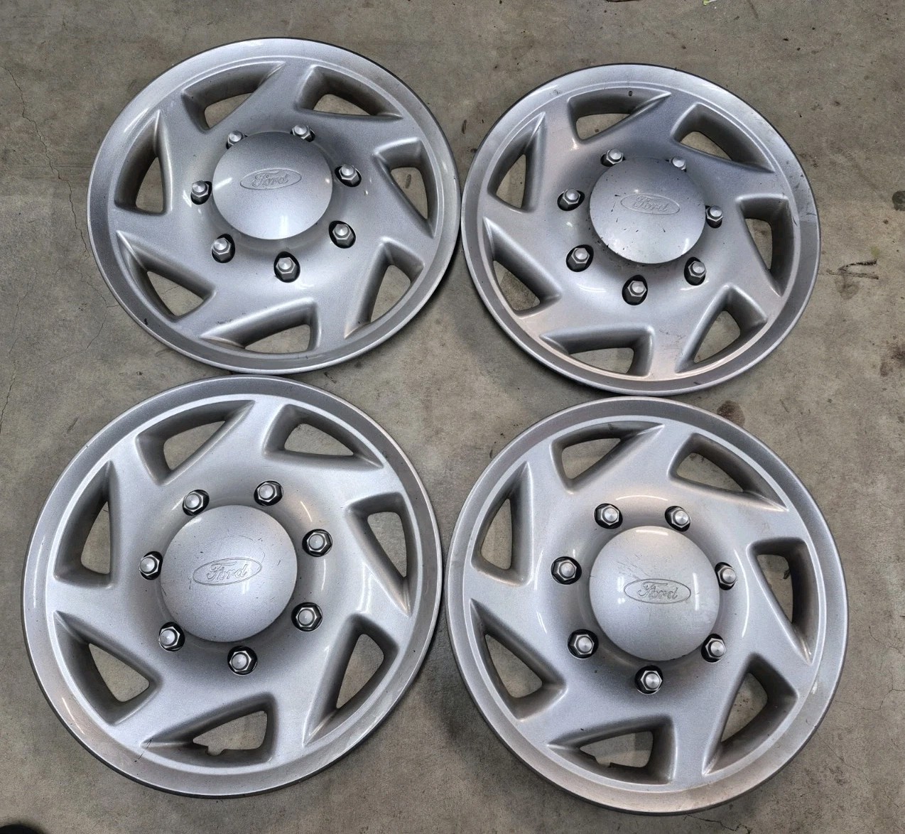 1997 2014 FORD 4x2 E250 E350 van OEM 1997 2014 FORD 4x2 E250 E350 van OEM