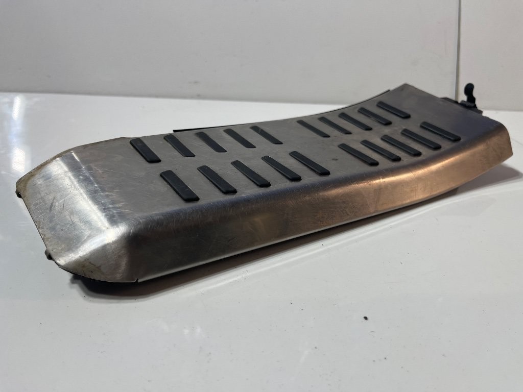 2007-2017 AUDI A4 RS4 A5 RS5 4.2L - DEAD Pedal / FOOT REST Cover 8K1864777A 2007-2017 AUDI A4 RS4 A5 RS5 4.2L - DEAD Pedal / FOOT REST Cover 8K1864777A