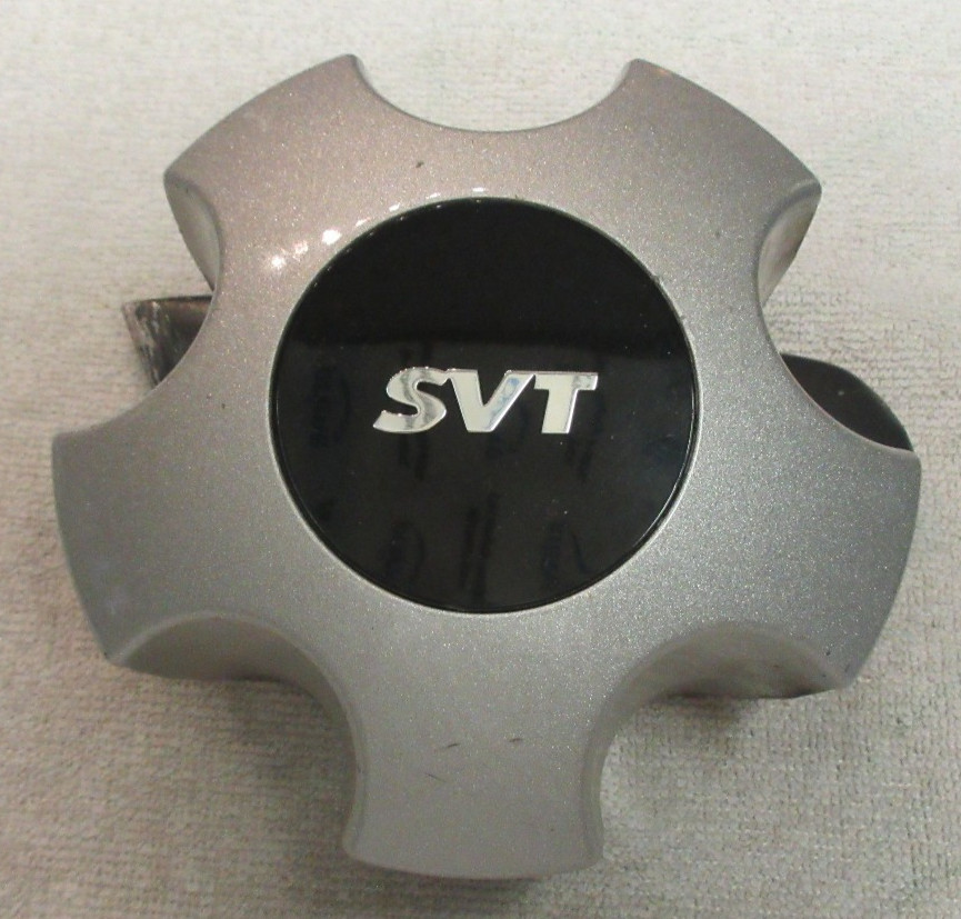 2002-2004 FORD SVT F150 LIGHTNING WHEEL CENTER CAP OEM YL3V-1A096-AA 3420