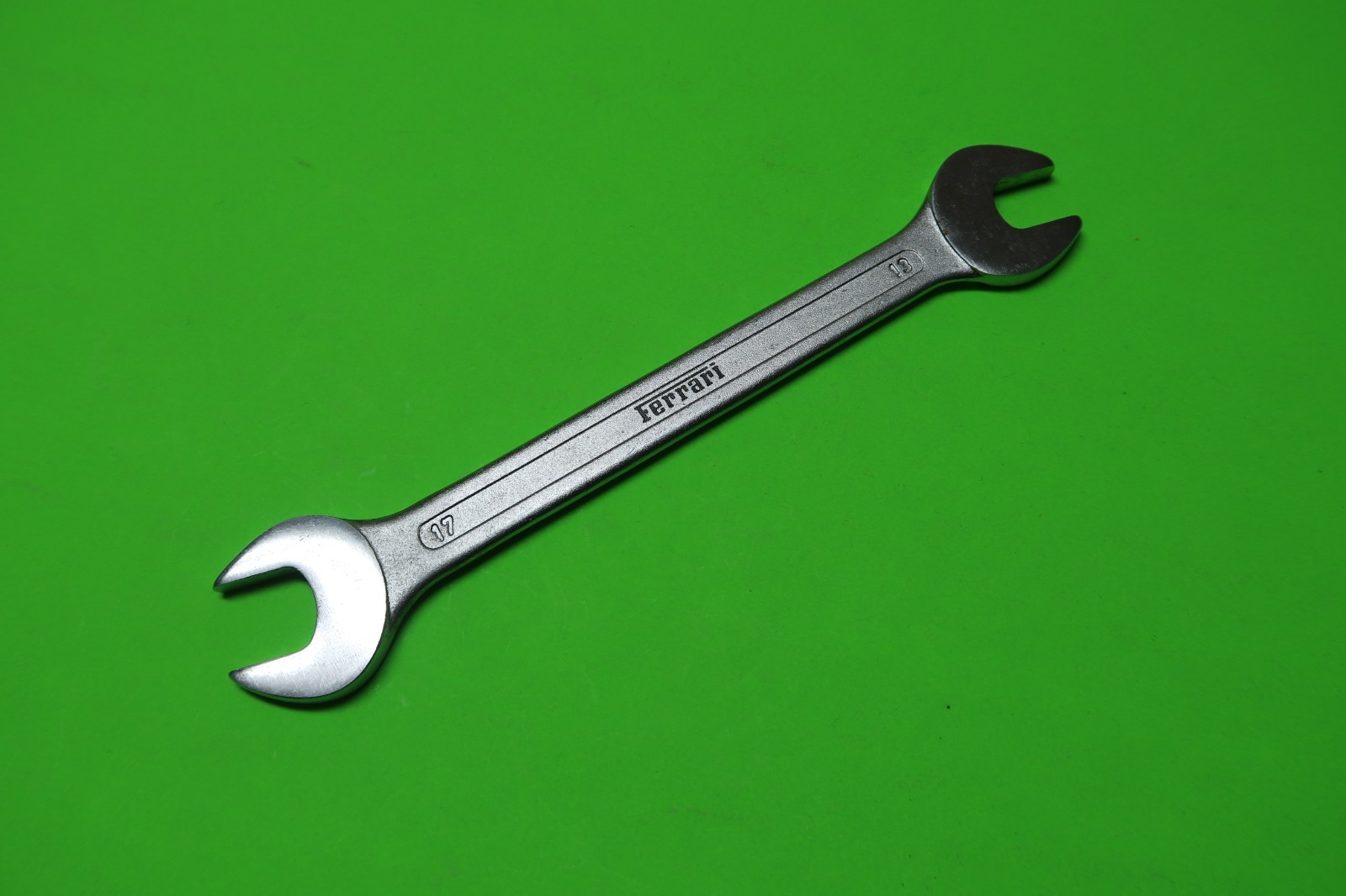 FERRARI 13MM / 17MM WRENCH TOOL KIT IN OUTSTANDING CONDITION FERRARI 13MM / 17MM WRENCH TOOL KIT IN OUTSTANDING CONDITION