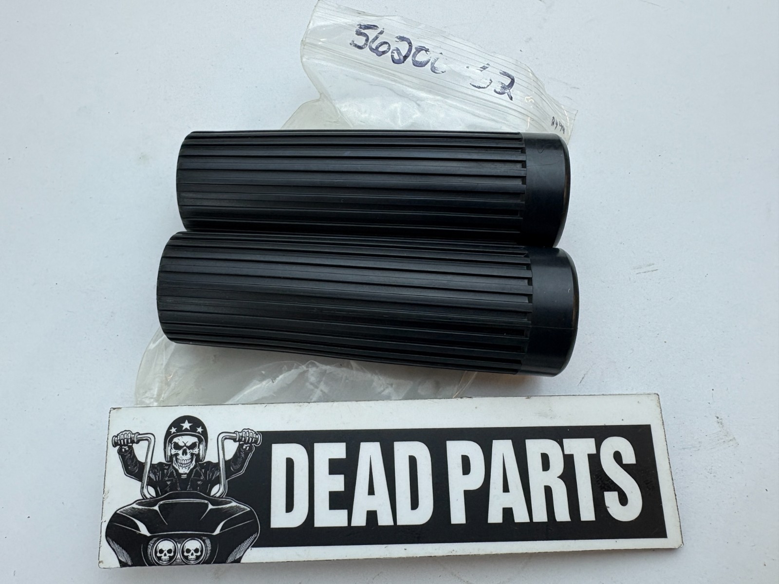 Harley 56206-62 black handlebar throttle control grips