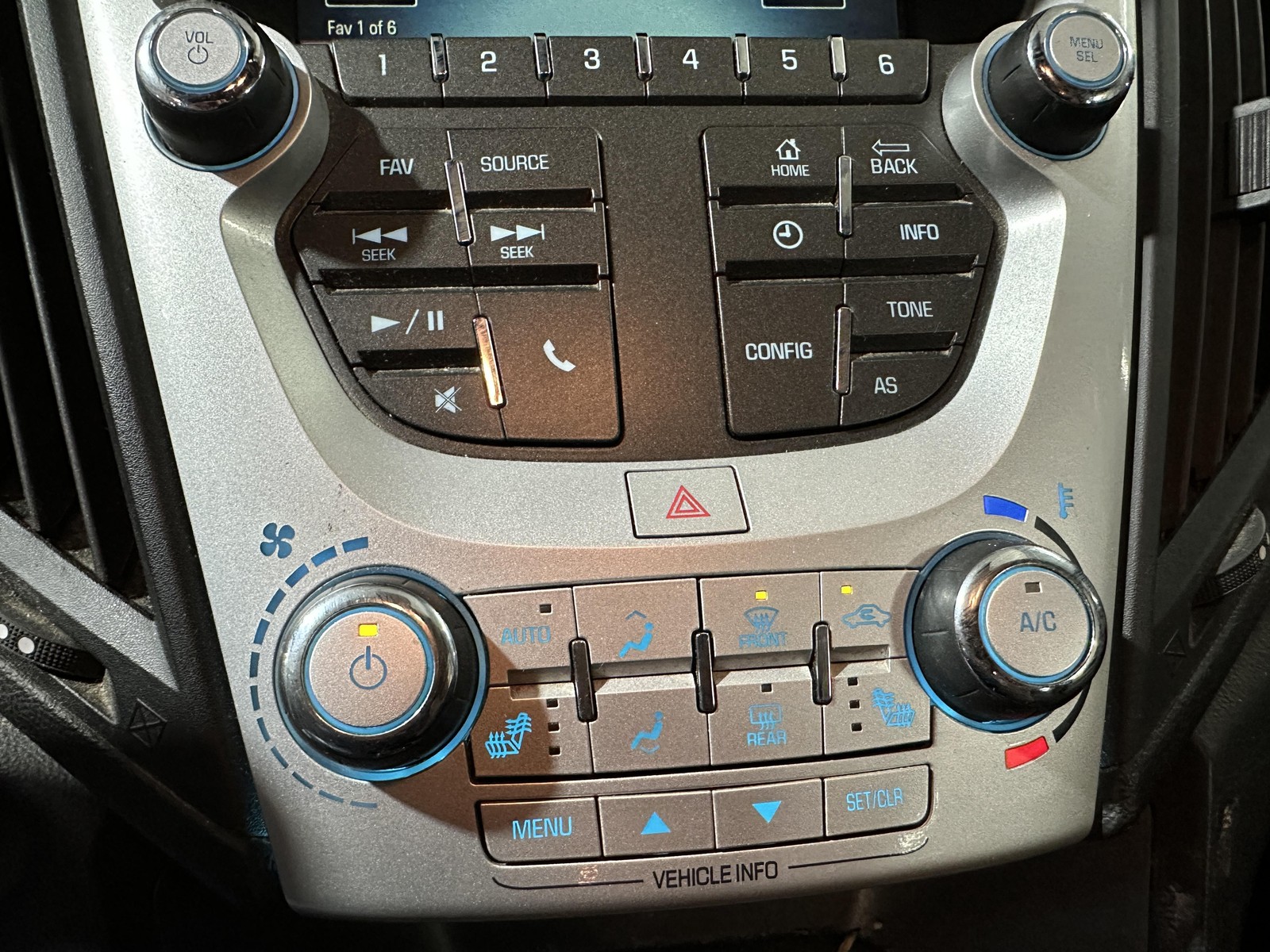 16 17 CHEVY EQUINOX Audio & Visual Equip.(radio) CONTROL PANEL ONLY 84096689