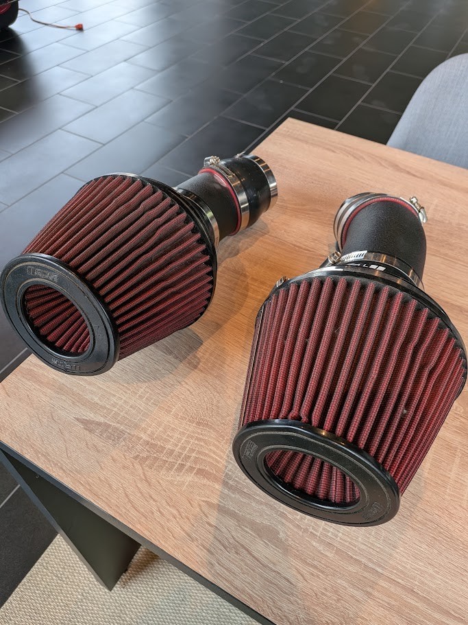 CTS Turbo BMW F90/F92/F93/G30/G15/G16 M5/M5C/M8/M8C/M850i/M550i Intakes IT-825 CTS Turbo BMW F90/F92/F93/G30/G15/G16 M5/M5C/M8/M8C/M850i/M550i Intakes IT-825