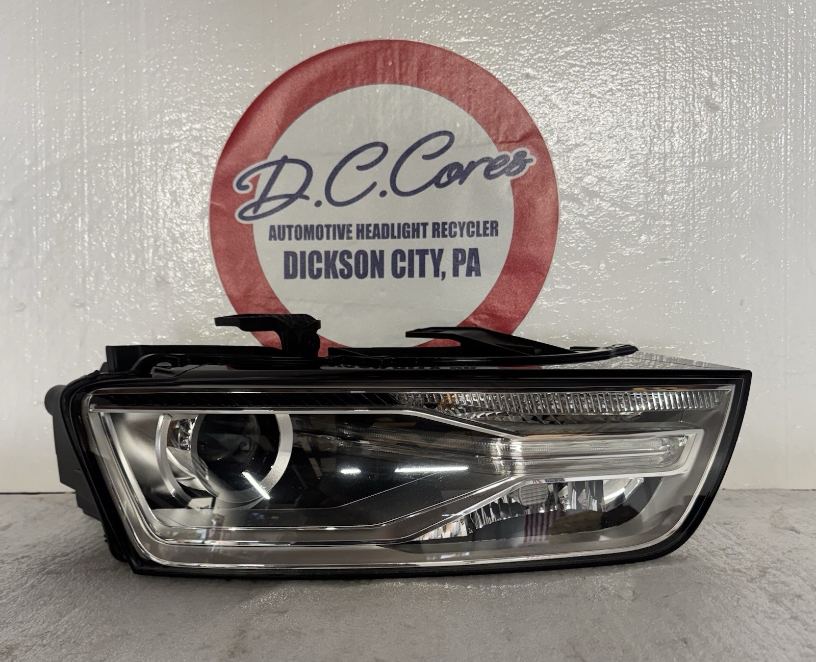 ๐USED๐NICE๐2016-2018 Audi Q3 Right Side Xenon HID Headlight ๐USED๐NICE๐2016-2018 Audi Q3 Right Side Xenon HID Headlight