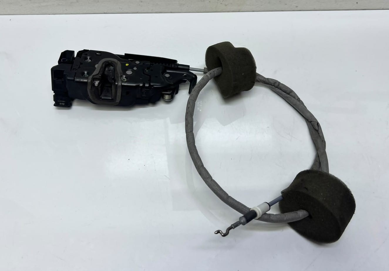 16-24 Mercedes-Benz V-Class Sliding Door Lock Actuator A4477301002 W447 Vito