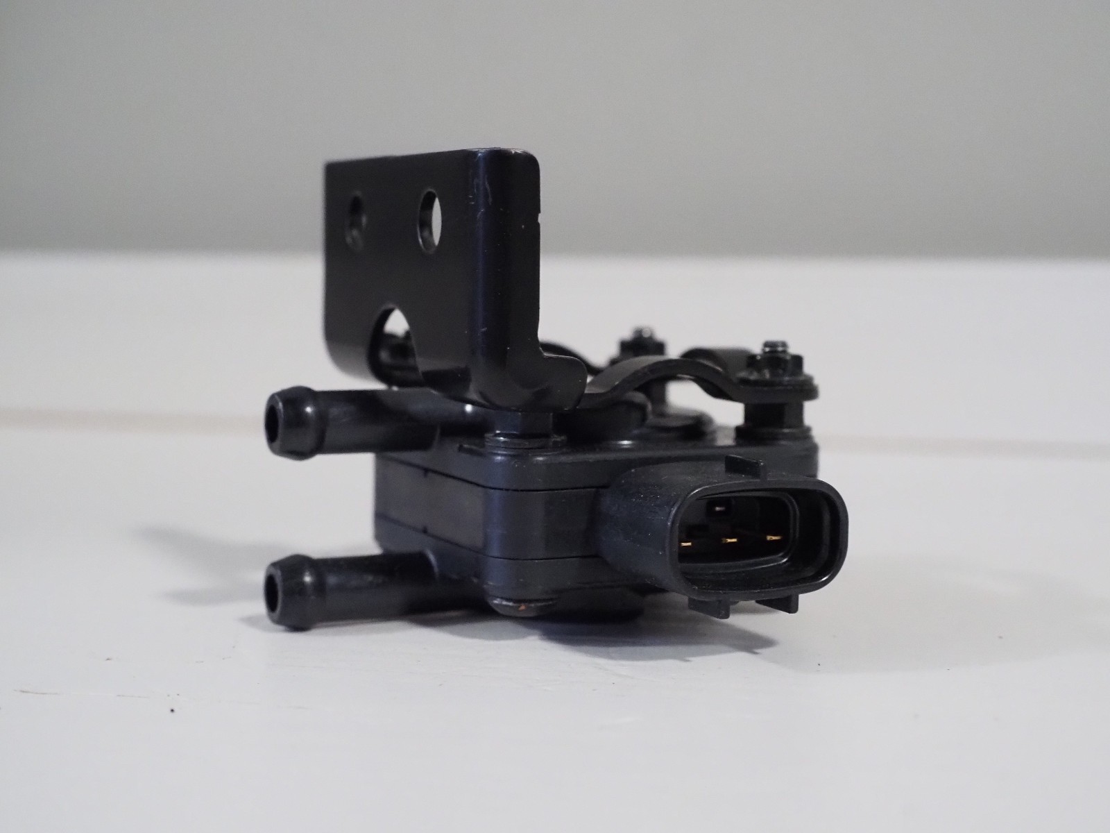 GENUINE OEM INTERNATIONAL DELTAPI SENSOR MAX FORCE 3626432C1 GENUINE OEM INTERNATIONAL DELTAPI SENSOR MAX FORCE 3626432C1