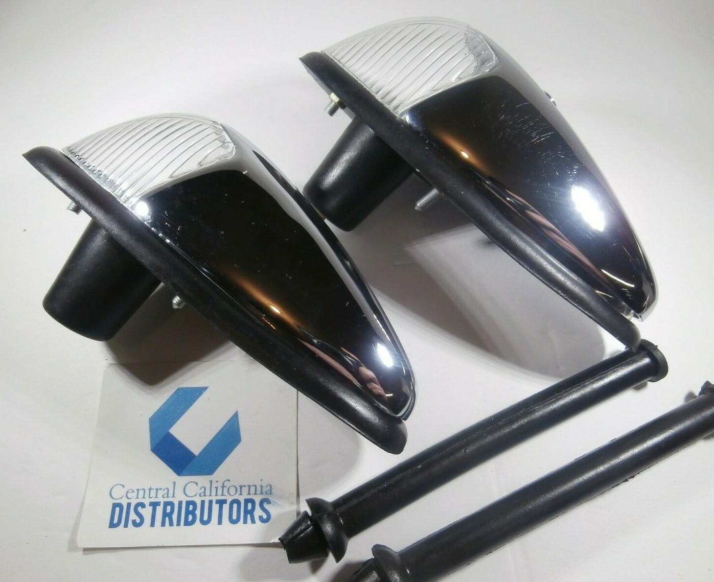 FRONT TURN SIGNAL ASSEMBLY SET CHROME W/ CLEAR LENS VOLKSWAGEN T1 BUG 1958-1963