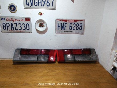 Detomaso Pantera SI Tail Lights Pair OEM Italian Made Altissimo Detomaso Pantera SI Tail Lights Pair OEM Italian Made Altissimo