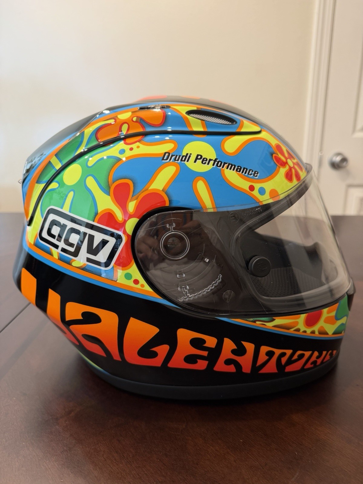AGV GP-Pro Valentino Rossi Flower Power Valencia 2003 Helmet Rare Vintage M/L
