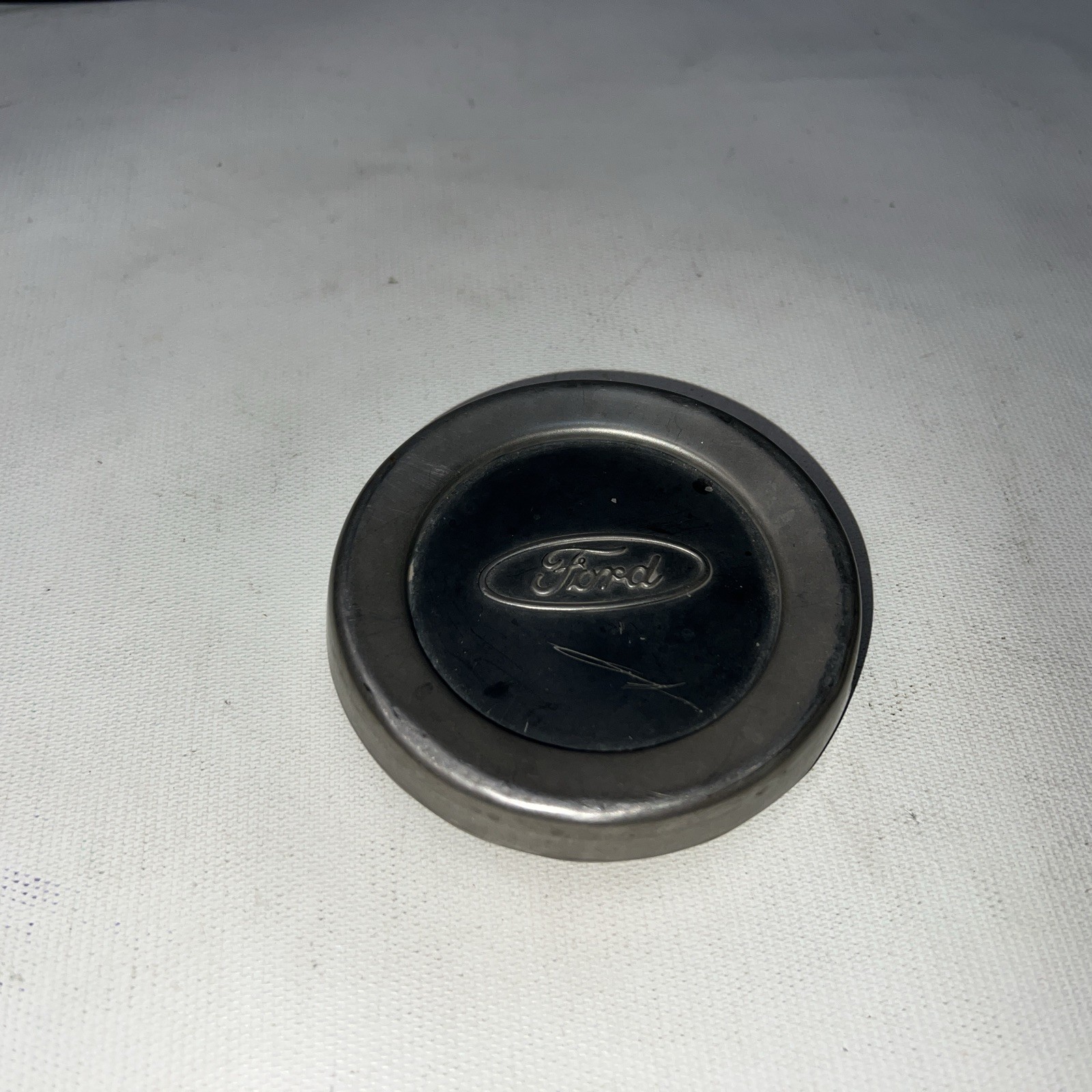 Used1961 1962 1963 1964 1965 1966 Ford Truck F100 F250 F350 Horn Button