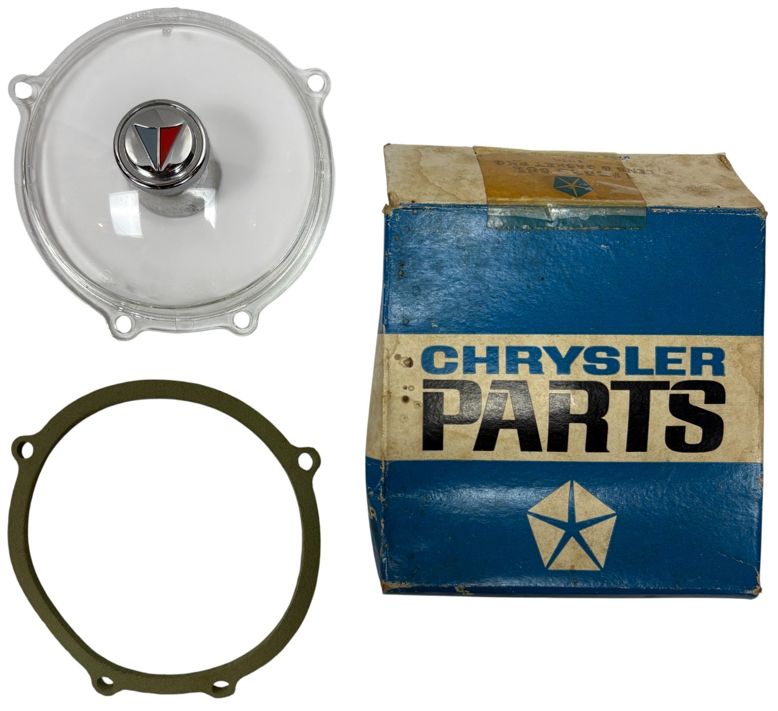New Old Stock Front Turn Signal Lamp Light Lens for 1964-65 Plymouth #2525662 New Old Stock Front Turn Signal Lamp Light Lens for 1964-65 Plymouth #2525662