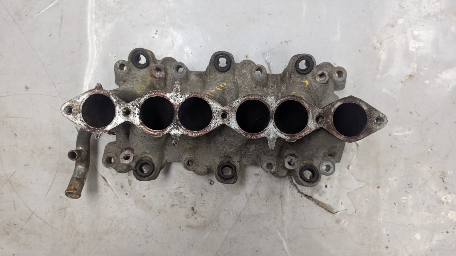 1997-2004 Nissan Quest Xterra Frontier V6 Lower Intake Manifold Assembly OEM