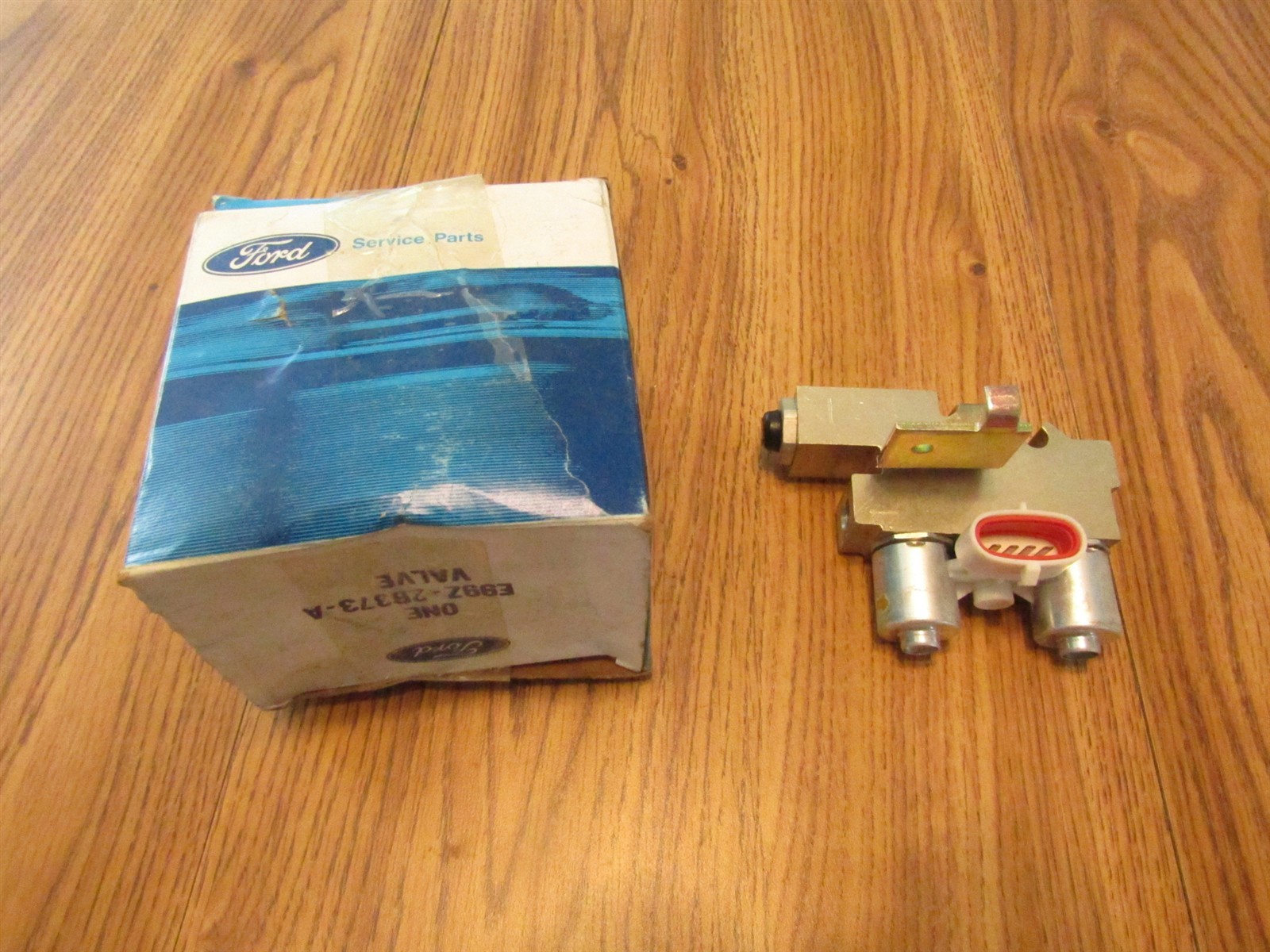 NOS 1997 - 2003 FORD F-150 1997-02 NAVIGATOR BRAKE PROPORTIONING VALVE MODULATOR NOS 1997 - 2003 FORD F-150 1997-02 NAVIGATOR BRAKE PROPORTIONING VALVE MODULATOR