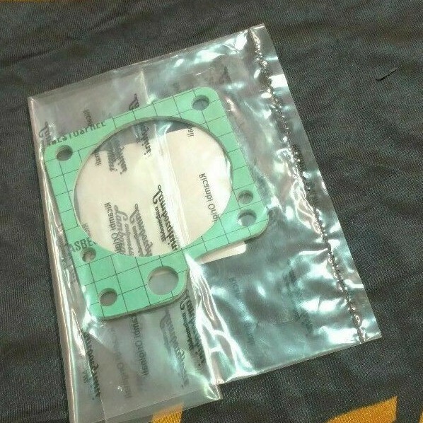 LAMBORGHINI DIABLO ROADSTER SV FRONT HEAD GASKET OEM 0011001010 LAMBORGHINI DIABLO ROADSTER SV FRONT HEAD GASKET OEM 0011001010