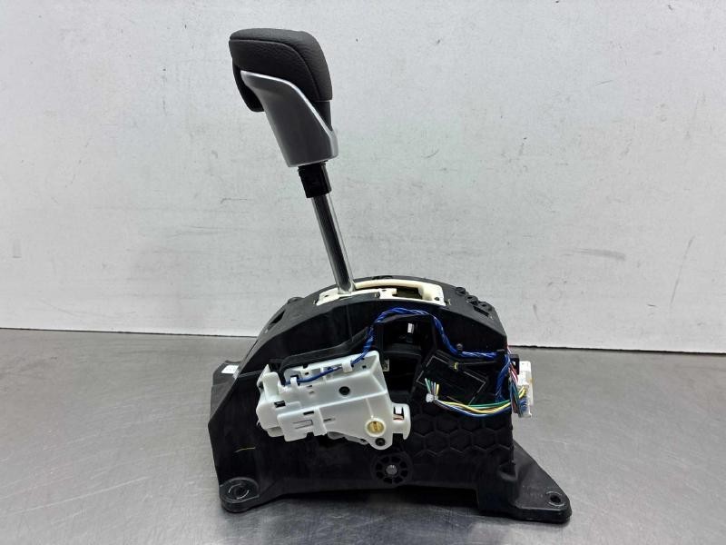 2022-2026 Nissan Frontier Automatic Floor Gear Shifter Assembly OEM