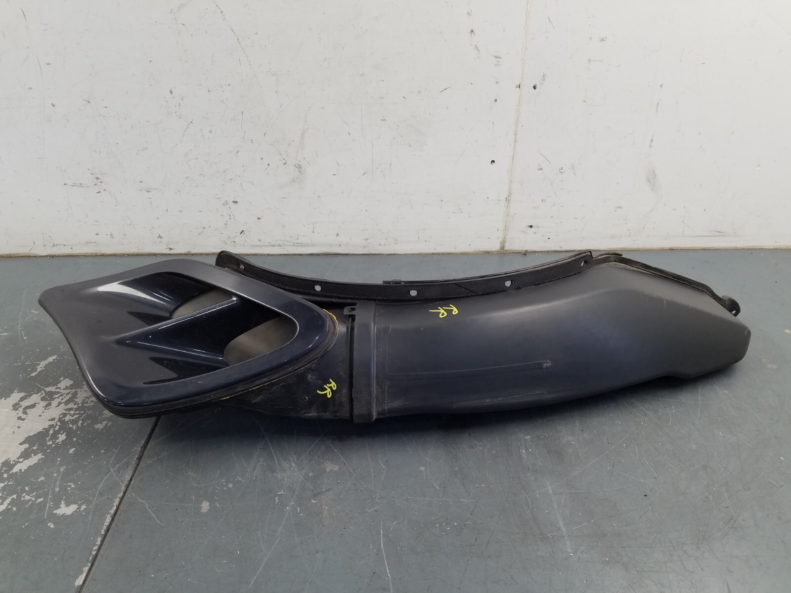 2008 Porsche 911 Turbo 997 Right Intercooler Quarter Panel Air Duct #8651 S6
