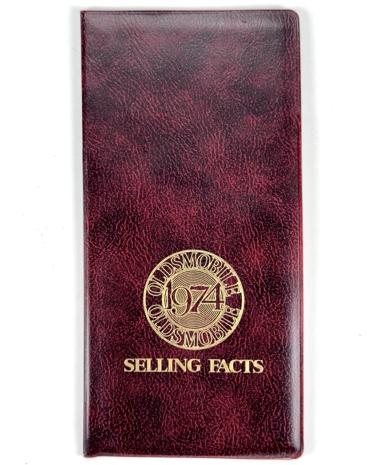 1974 GM Oldsmobile Selling Facts Spec Colors Book Brochure Cutlass Ninety-Eight 1974 GM Oldsmobile Selling Facts Spec Colors Book Brochure Cutlass Ninety-Eight
