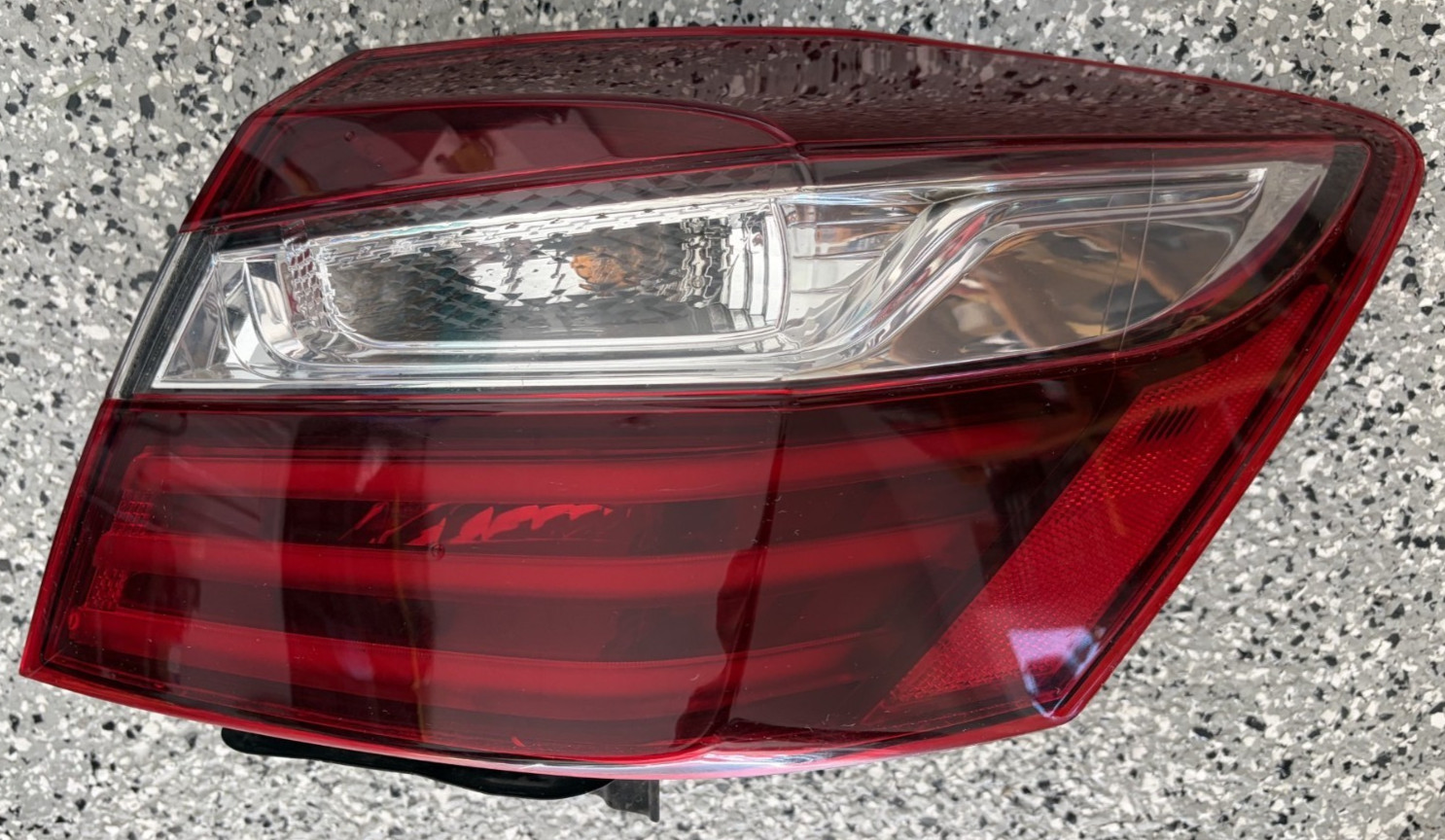 16 17 Honda Accord 4Door RH Passenger Right TAIL LIGHT - TYC 11-6839-00