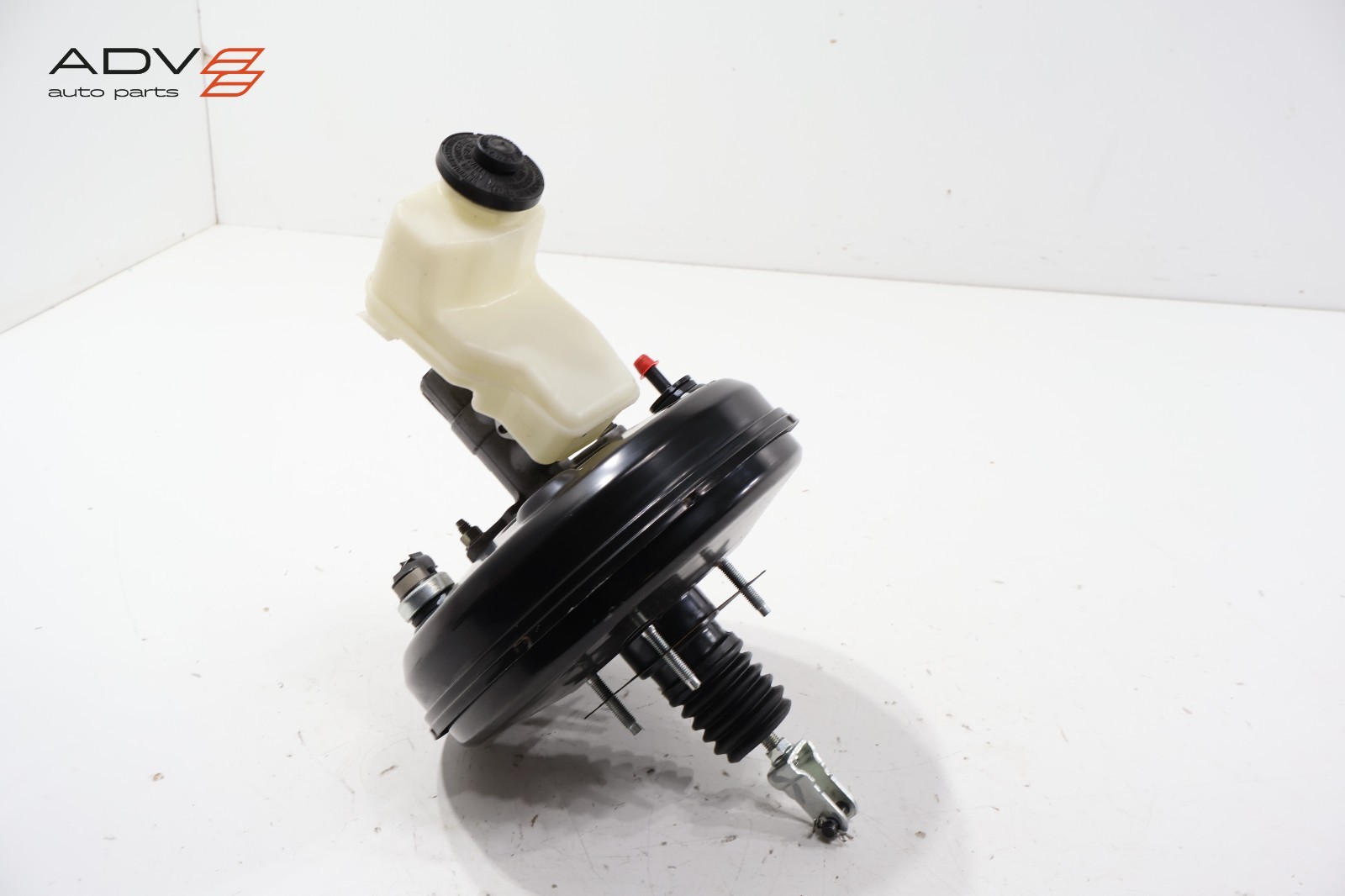 2018 - 2024 TOYOTA CAMRY BRAKE MASTER CYLINDER & BOOSTER & RESERVOIR OEM