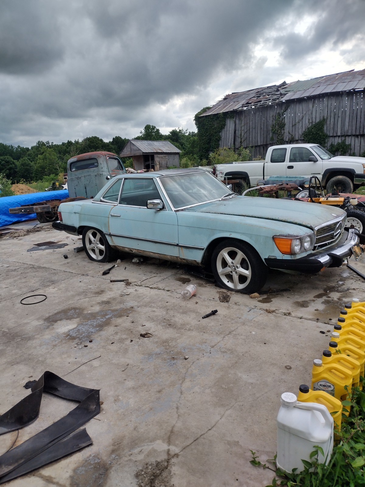 1977 Mercedes 450sl parts car