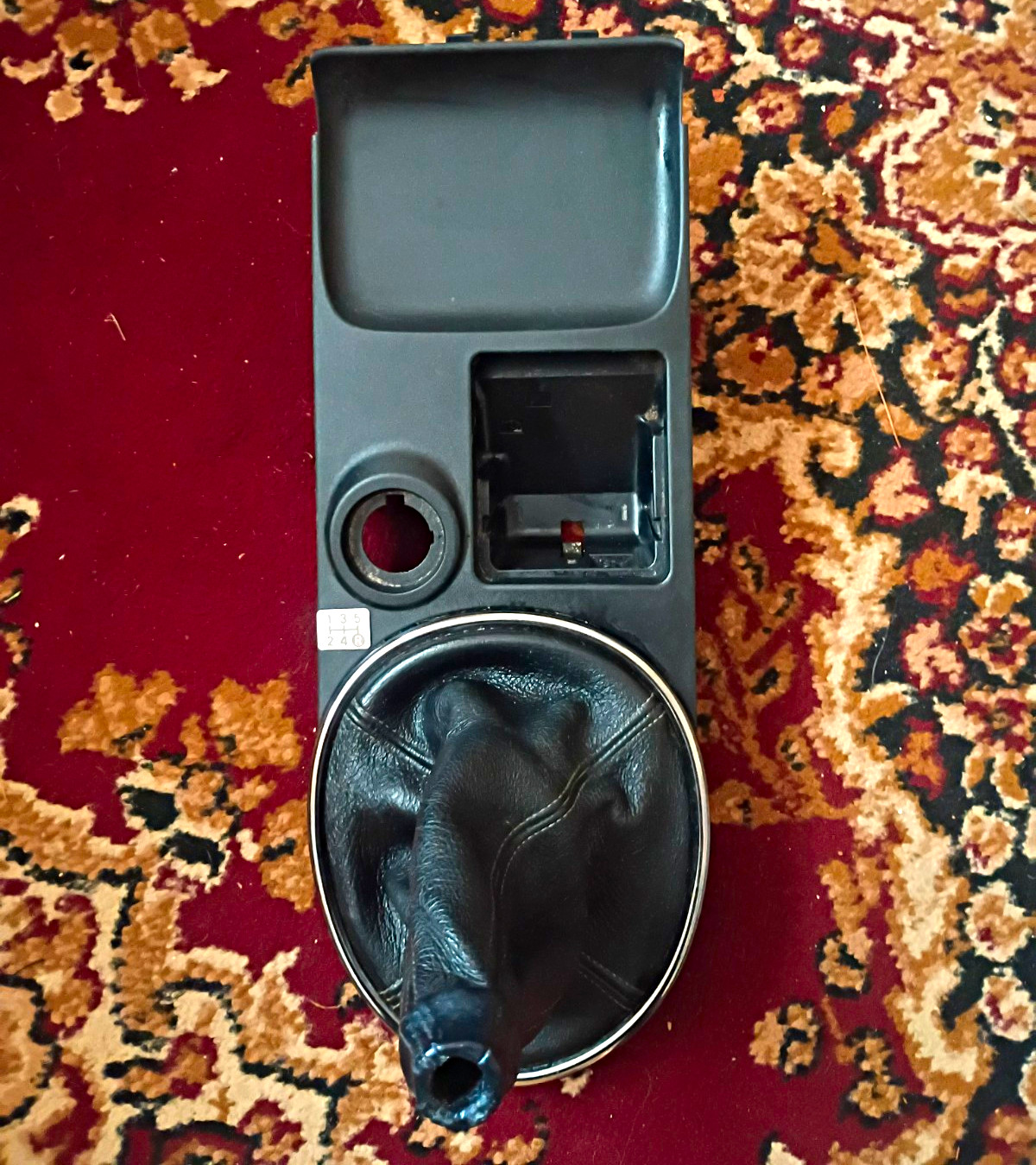 02-05: Lexus Is300 OEM Shift Boot And Panel 02-05: Lexus Is300 OEM Shift Boot And Panel