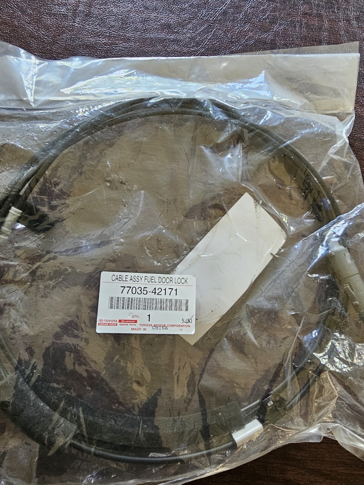 OEM Toyota Lexus Fuel Door Lock Cable Assembly 77035-42171 Genuine New OEM Toyota Lexus Fuel Door Lock Cable Assembly 77035-42171 Genuine New