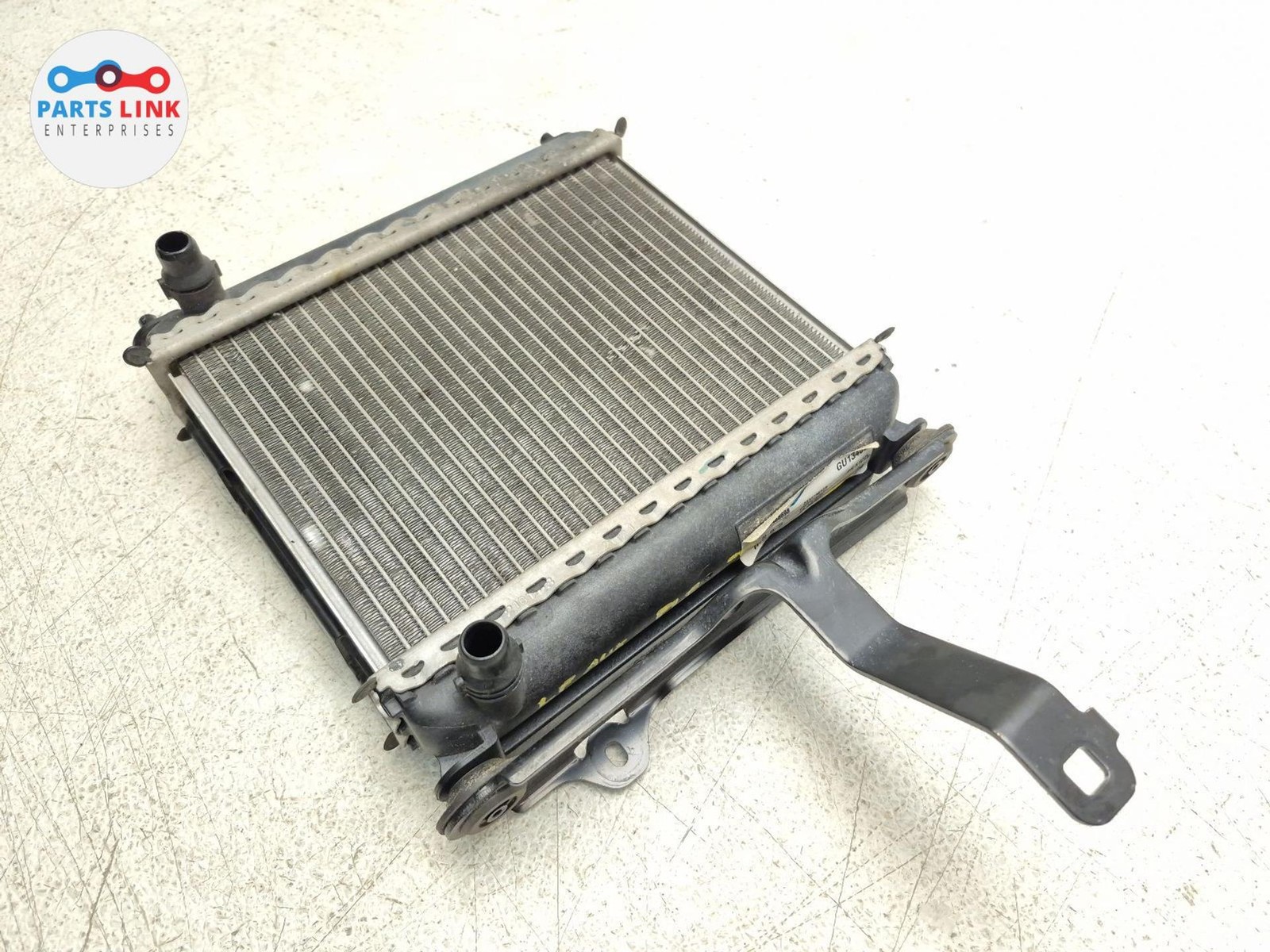 2018-24 BMW X3M Competition Front Left Auxiliary Radiator Aux Cooler ASSY F97