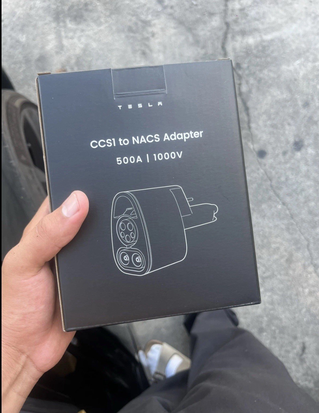 NEW OEM Tesla CCS Combo 1 (CCS1) Adapter Sealed 100% NEW OEM Tesla CCS Combo 1 (CCS1) Adapter Sealed 100%