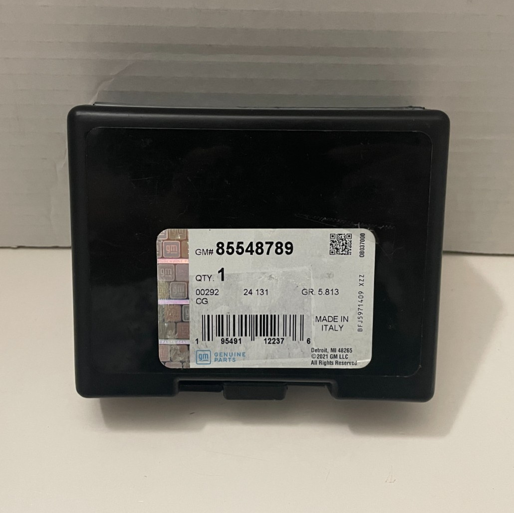 -Open Box- Genuine OEM GM 2007-2023 Wheel Lock Kit Chrome 85548789