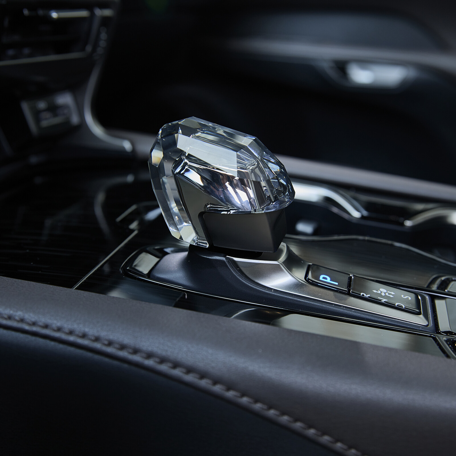 Crystal Gear Shift Knob Shifter Lever Head For Lexus RX350H 500H 2023+ / NX TX