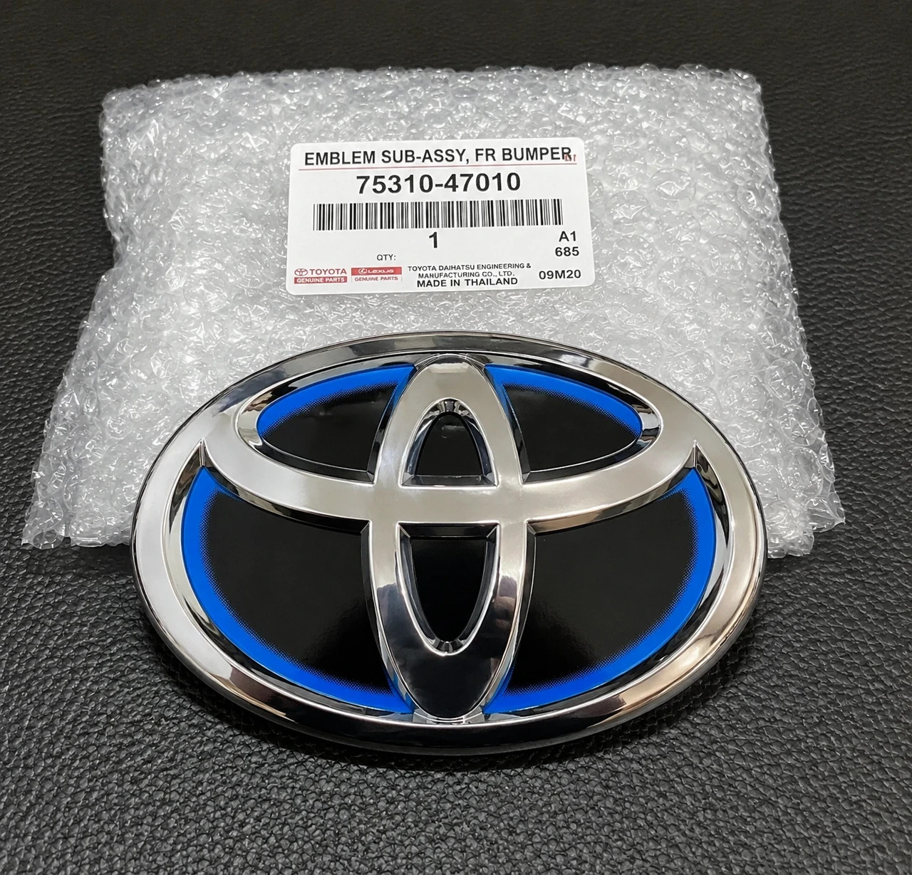 Blue Silver Front Grille Emblem Badge Logo Fits 2010-2017 Toyota Prius Hybrid