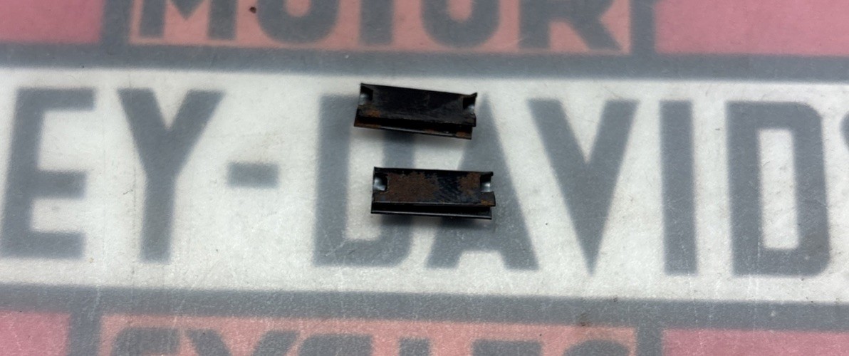 Harley Davidson 60-65 Topper A,AH,AU Scooter NOS trim retaining CLIPS 58942-60
