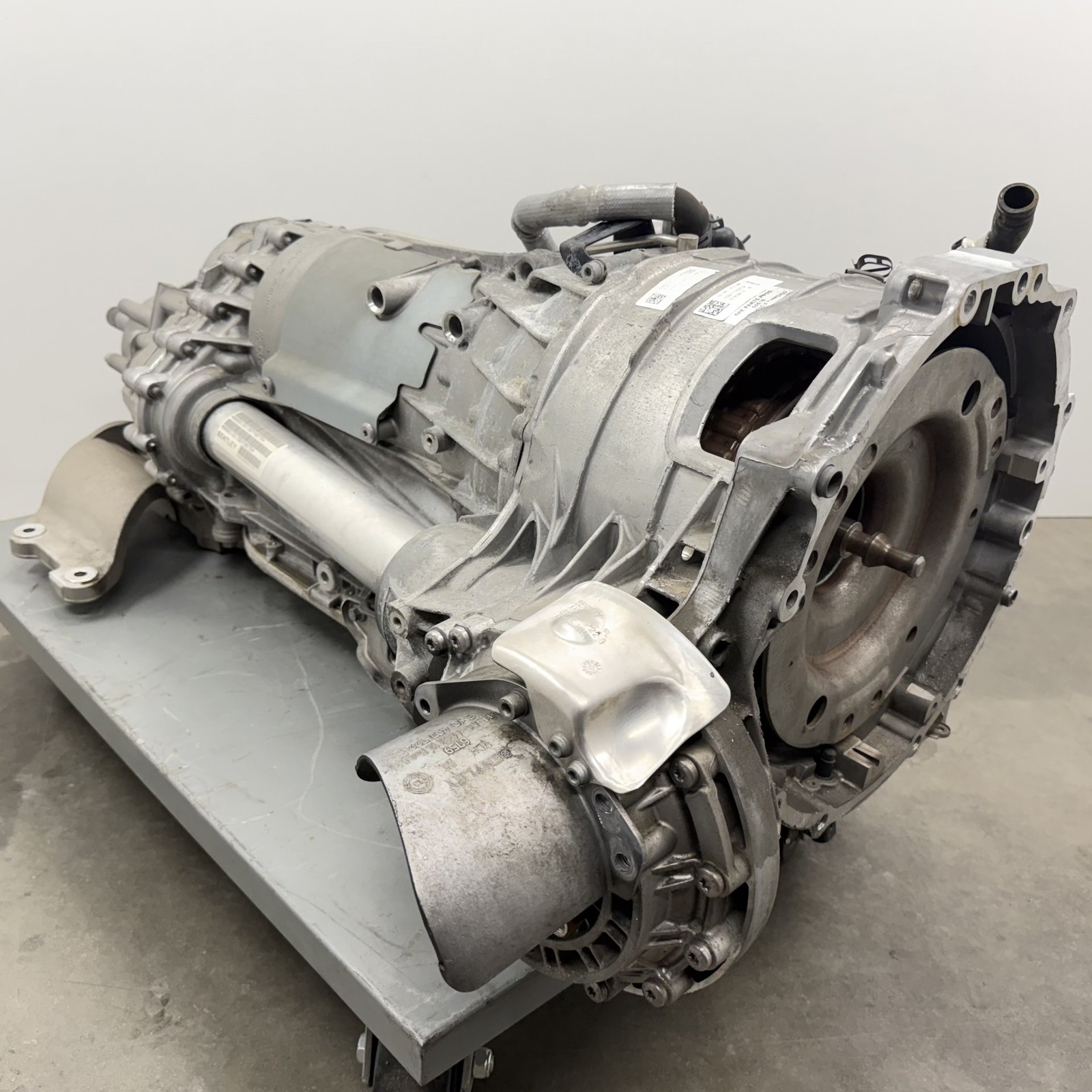 2014-2018 Bentley Flying Spur W12 ZF 8HP90 Automatic Transmission 31K Miles OEM 2014-2018 Bentley Flying Spur W12 ZF 8HP90 Automatic Transmission 31K Miles OEM