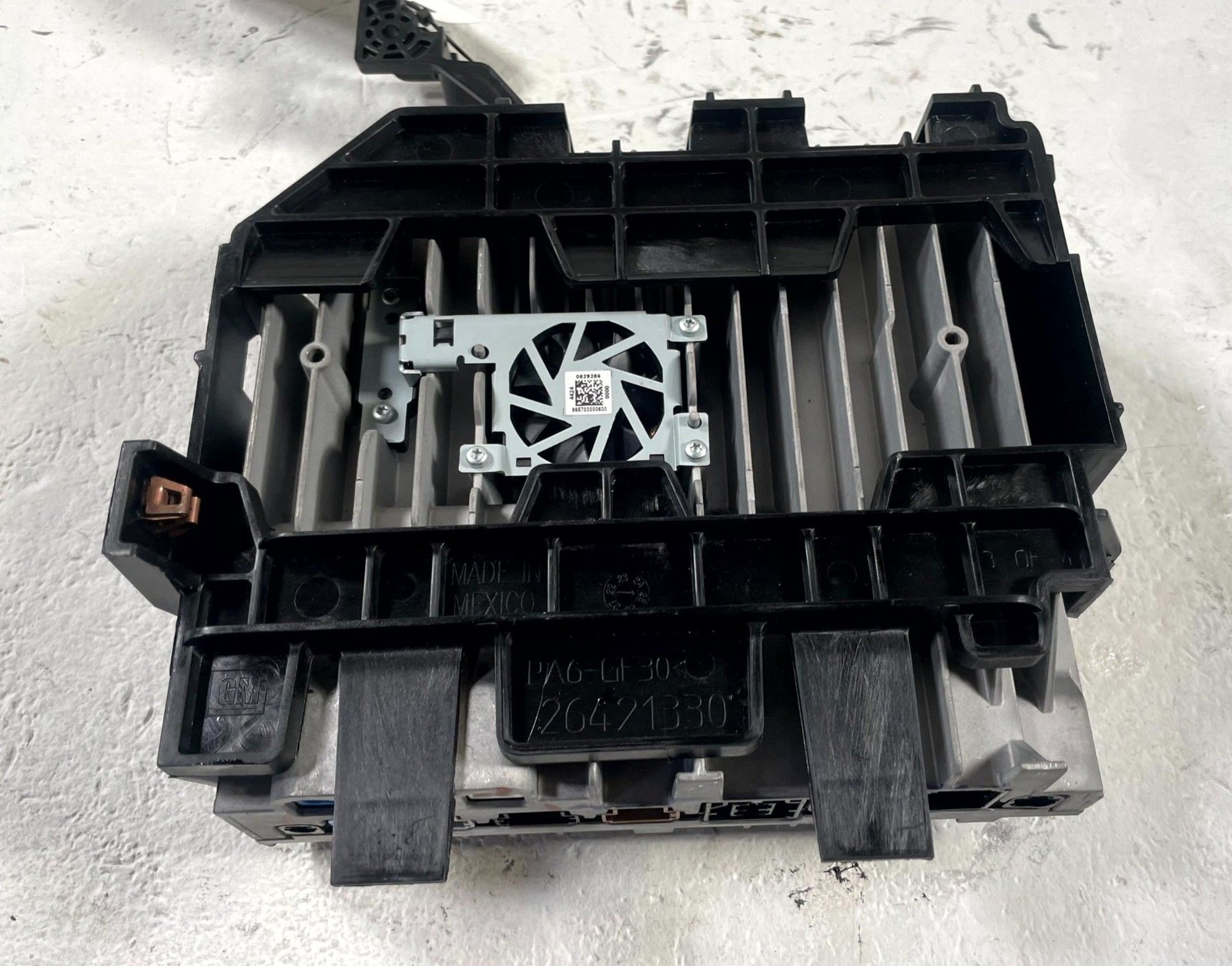2025-2026 CHEVROLET EQUINOX AUDIO RADIO RECEIVER MOUDULE W/ BRACKET 1.5L #111329