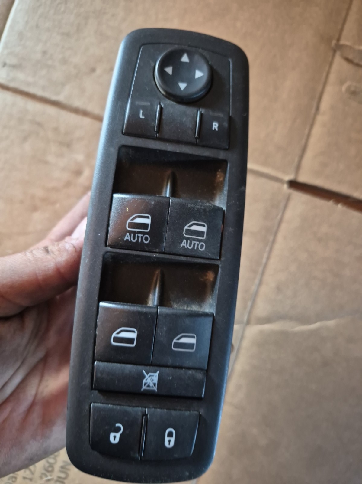 2012 - 2020 Dodge Caravan Town & Country Master Power Window Switch 68298871AA 2012 - 2020 Dodge Caravan Town & Country Master Power Window Switch 68298871AA